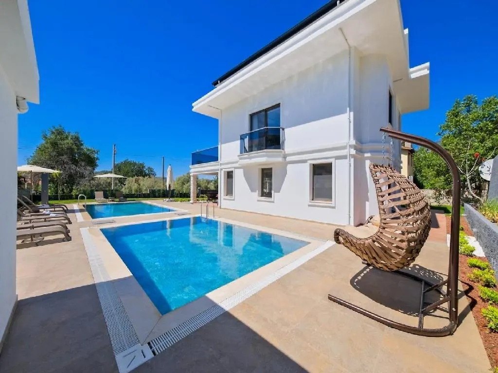 Fethiye Oludeniz Luxury Villa With Two Pools Tyrkiet